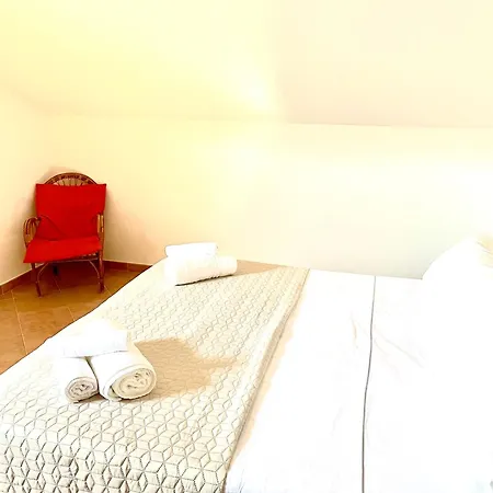 Toti Apartment *